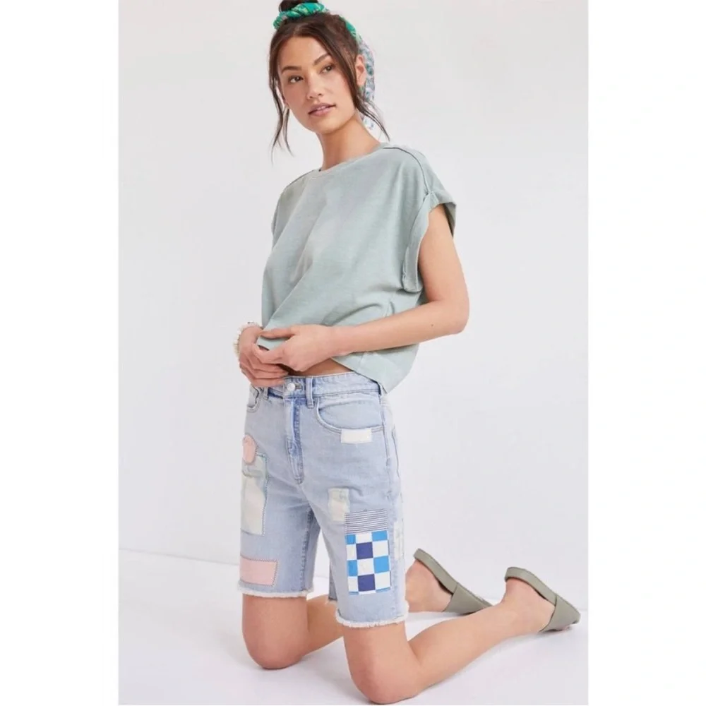 Anthropologie Pilcro Ultra HR Patchwork‎ Light Denim Bermuda Shorts 29 Retro